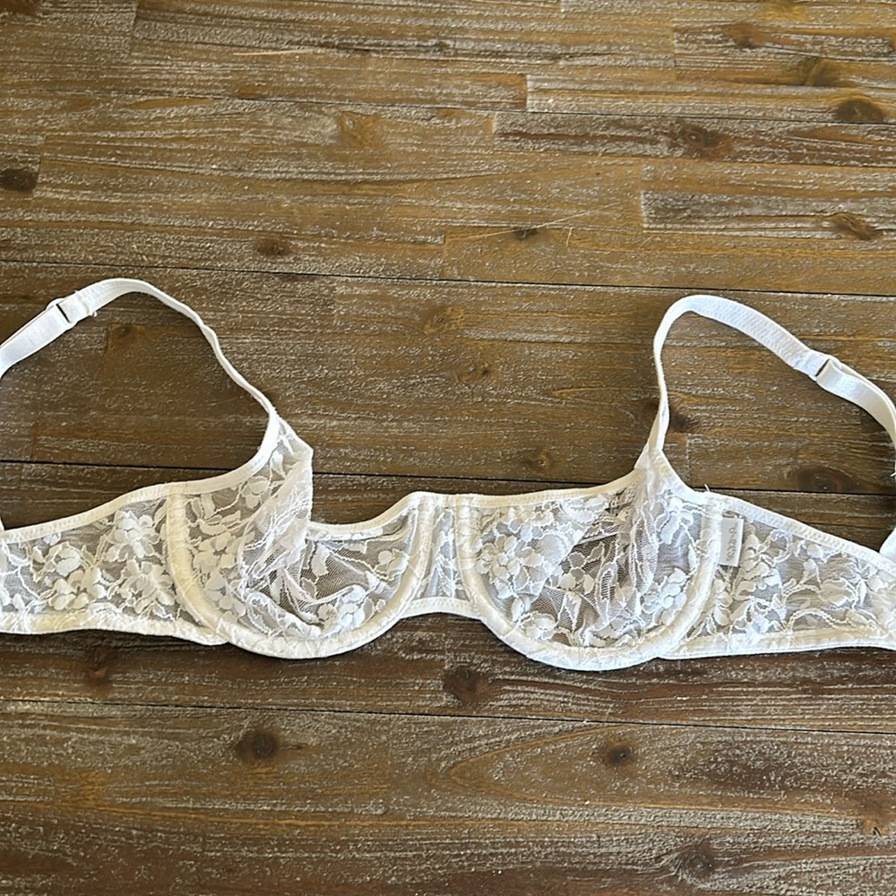DKNY White Lace Underwire Bra